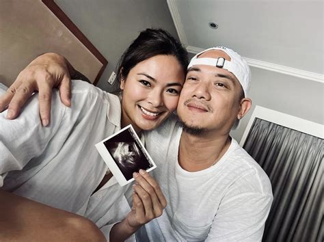 Maxine Medina, husband Timmy Llana expecting first child.